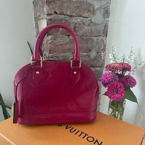 Louis Vuitton Monogram Vernis Alma BB Bag